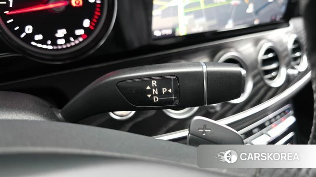 Mercedes-Benz E-Class W213 id 4776506 из Кореи 19