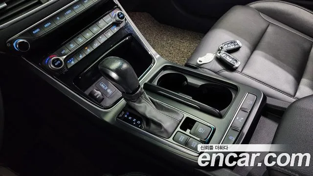 Hyundai Grandeur IG id 2814039 из Кореи 19