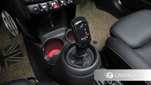 Mini Cooper S id 3898834 из Кореи 19