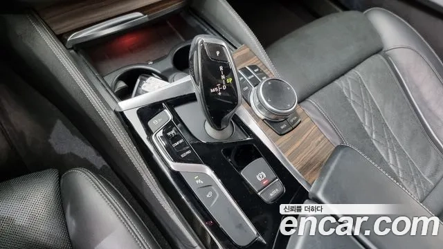 BMW 5 Series (G30) id 2860673 из Кореи 19