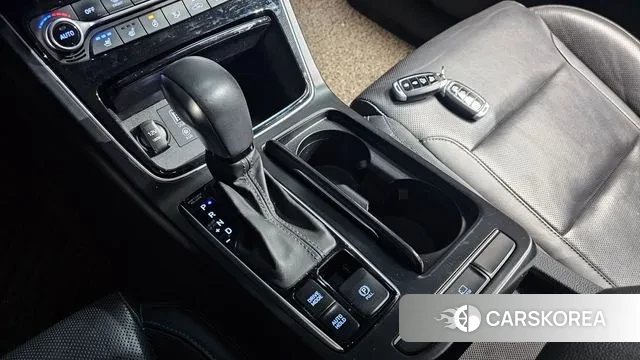 Hyundai Grandeur IG id 3330483 из Кореи 19