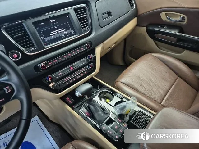 Kia The New Carnival id 3666500 из Кореи 18