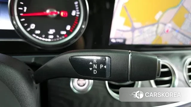 Mercedes-Benz E-Class W213 id 2994972 из Кореи 19