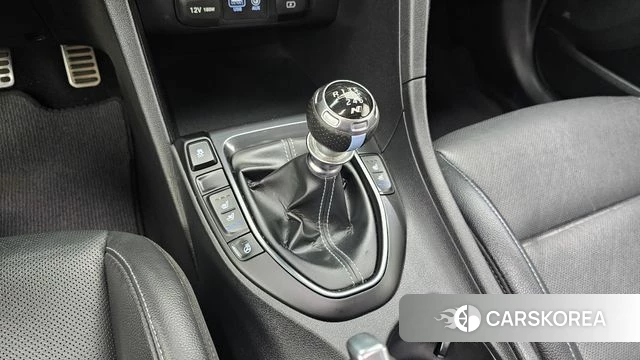 Hyundai Veloster (JS) id 4587231 из Кореи 19