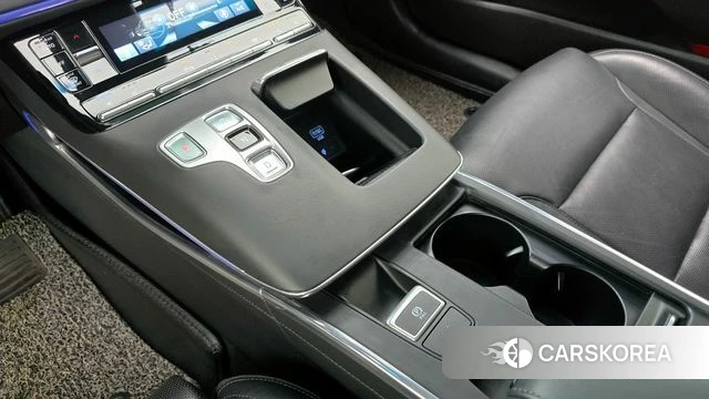 Hyundai The New Grandeur IG id 4324682 из Кореи 34