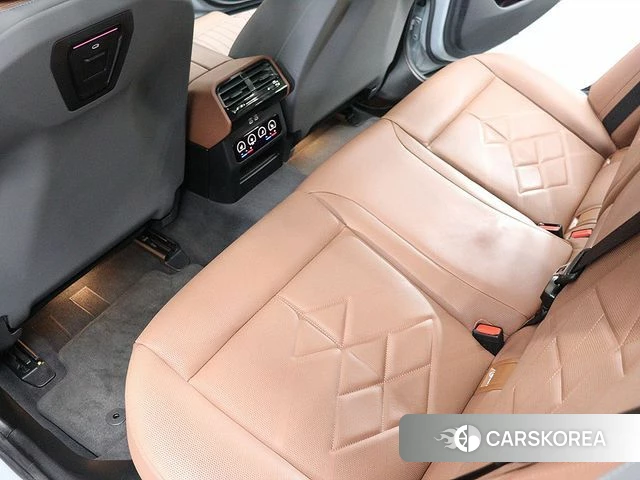 BMW i5 (G60) id 4211969 из Кореи 19