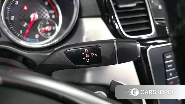 Mercedes-Benz GLE - Class W166 id 3789828 из Кореи 19