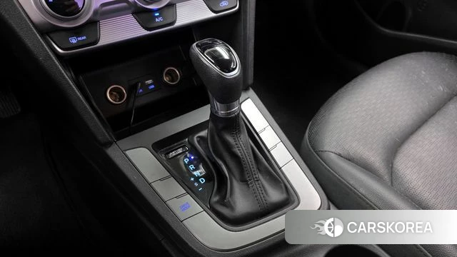 Hyundai The New Avante AD id 4331475 из Кореи 19