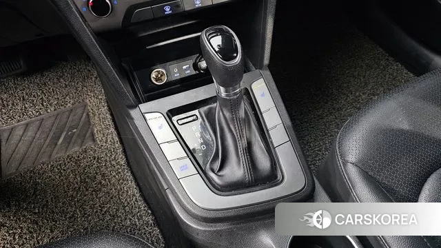 Hyundai Avante AD id 3034300 из Кореи 19