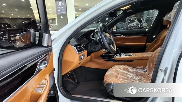 BMW 7 Series (G11) id 3342463 из Кореи 19