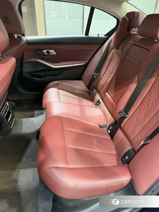 BMW 3 series id 4307465 из Китая 17