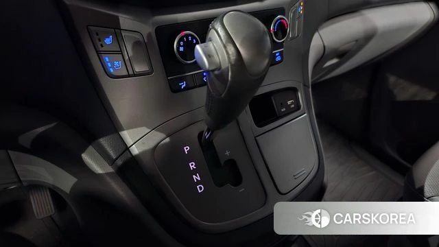 Hyundai The New Grand Starex id 4483149 из Кореи 30