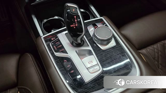 BMW 7 Series (G11) id 3923986 из Кореи 19