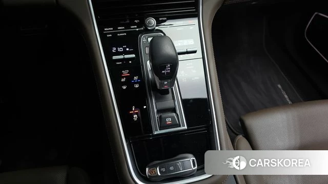 Porsche Panamera (971) id 3860915 из Кореи 19