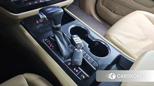 Kia The New Carnival id 4496322 из Кореи 29