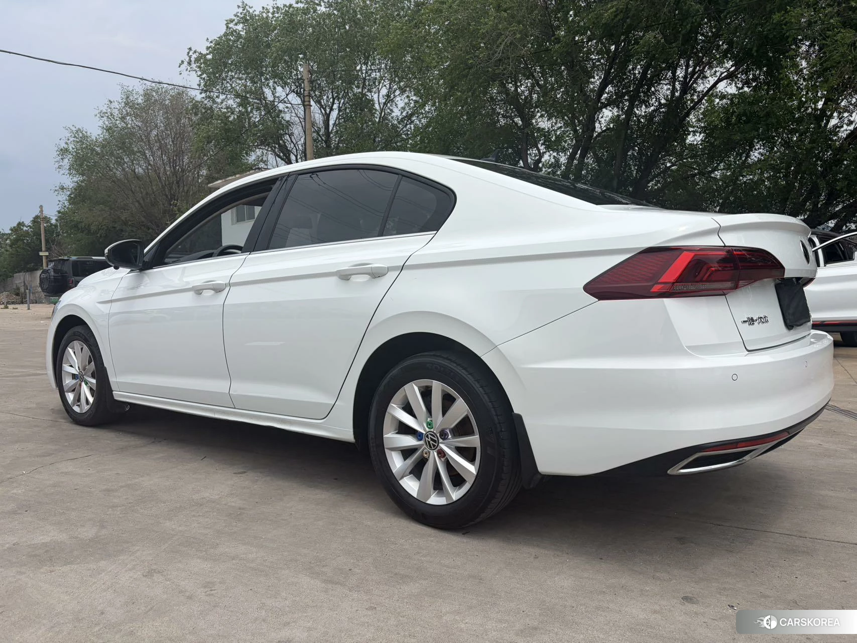 Volkswagen Bora id 4473919 из Китая 11