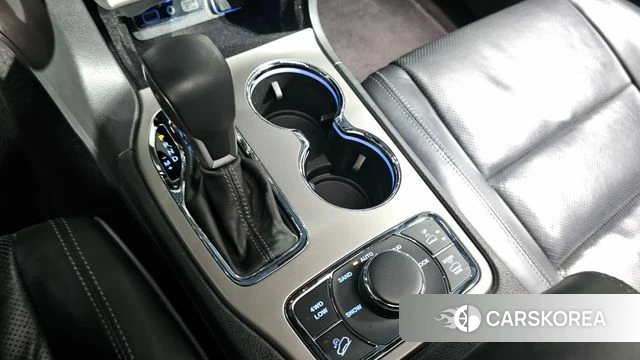 Jeep Grand Cherokee id 4417043 из Кореи 32