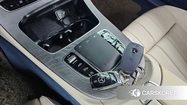 Mercedes-Benz E-Class W213 id 3611858 из Кореи 19