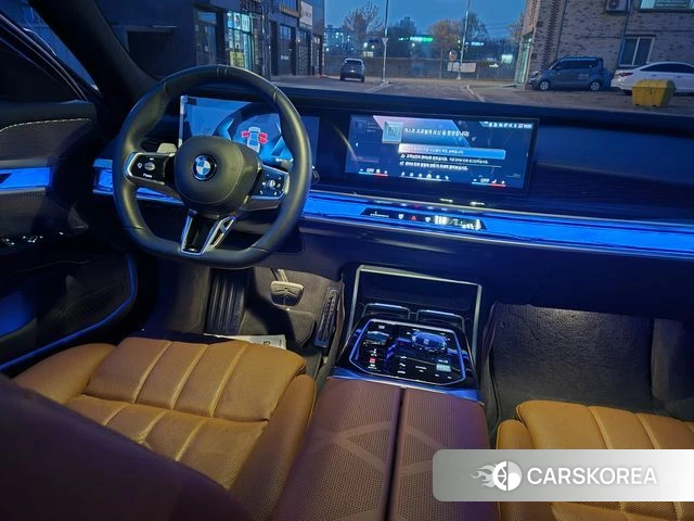 BMW 7 Series (G70) id 3920895 из Кореи 15