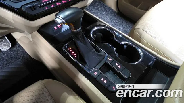 Kia The New Carnival id 2834701 из Кореи 19