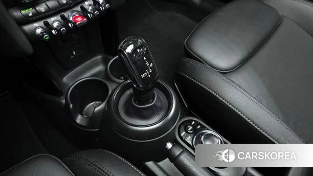 Mini Cooper Convertible id 3811108 из Кореи 19