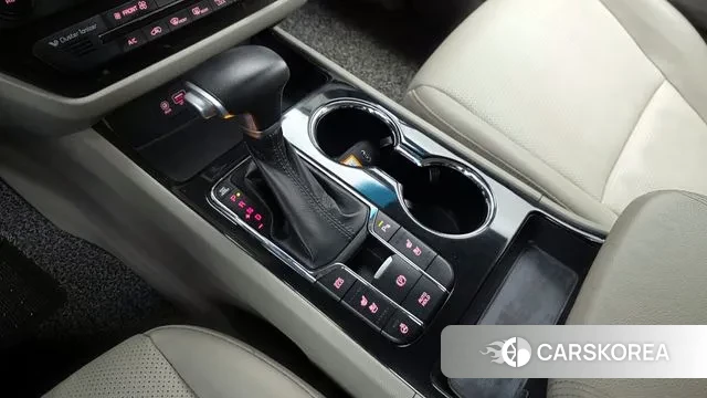 Kia The New Carnival id 3692295 из Кореи 19