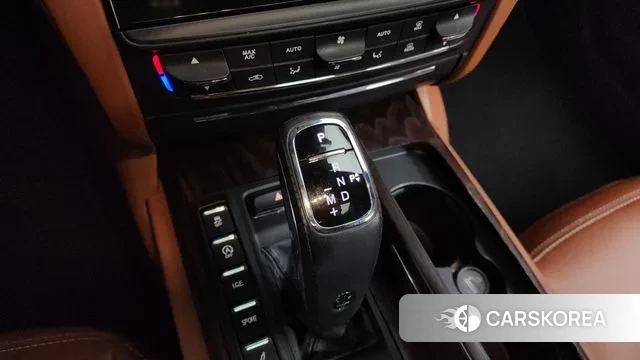 Maserati Quattroporte id 3530244 из Кореи 19