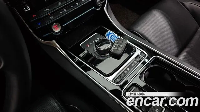 Jaguar XE id 2922437 из Кореи 19