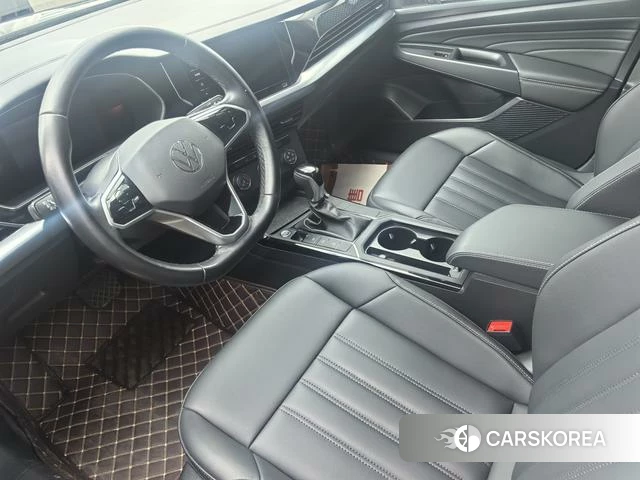 Volkswagen Passat id 4255765 из Китая 9