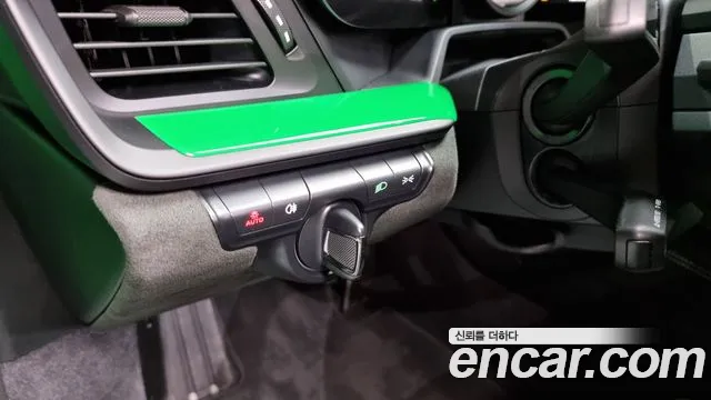 Porsche 911(992) id 2697665 из Кореи 19