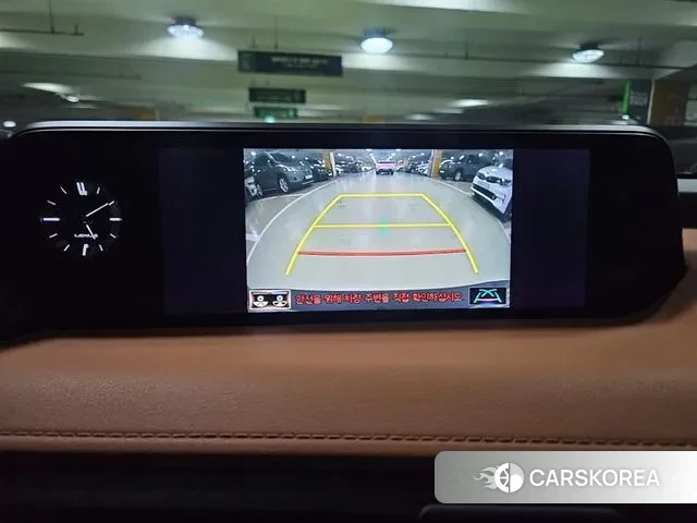 Lexus UX250h id 3479896 из Кореи 17