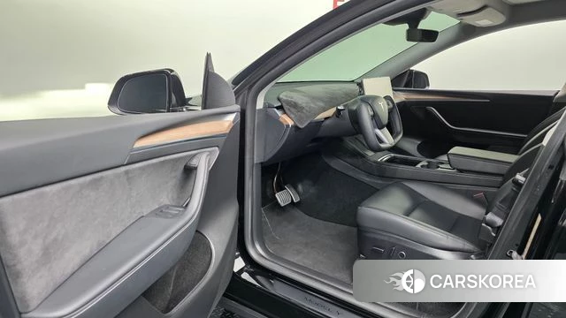 Tesla Model Y id 4768089 из Кореи 32