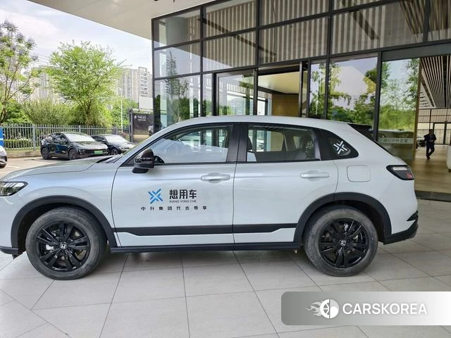 Honda HR-V id 4300140 из Китая 15