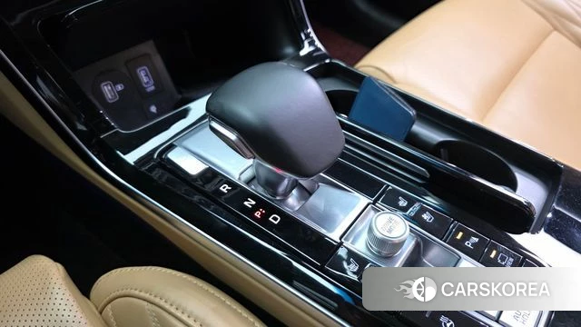 Kia K7 Premier Hybrid id 4637401 из Кореи 18