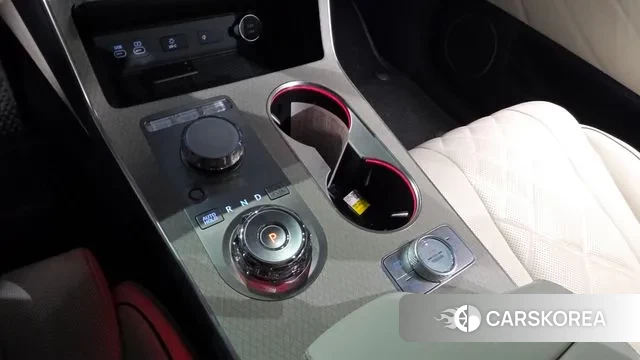 Genesis GV80 id 3026763 из Кореи 19