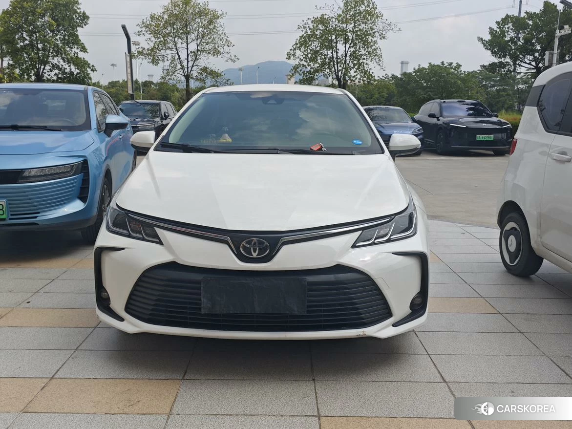 Toyota Corolla id 4419182 из Китая 9
