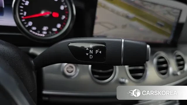 Mercedes-Benz E-Class W213 id 3661666 из Кореи 19