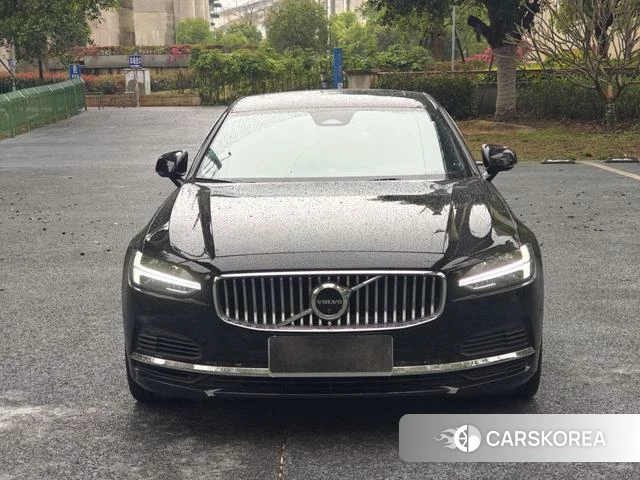 Volvo S90 PHEV id 3889991 из Китая 9