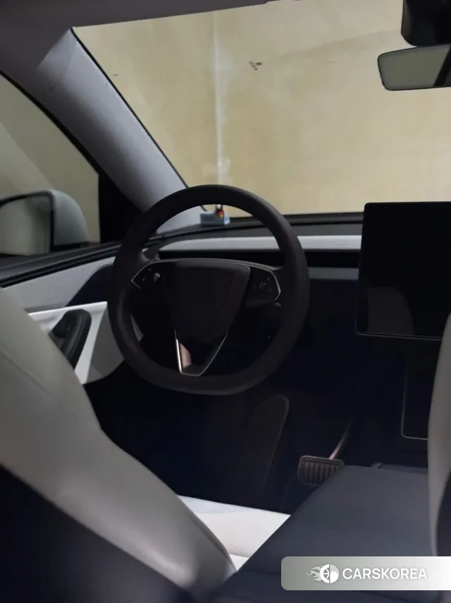 Tesla Model Y id 3294087 из Кореи 11