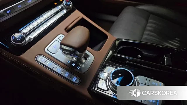 Genesis G90 id 3728213 из Кореи 19