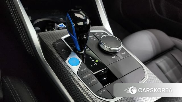 BMW i4 id 3883768 из Кореи 19