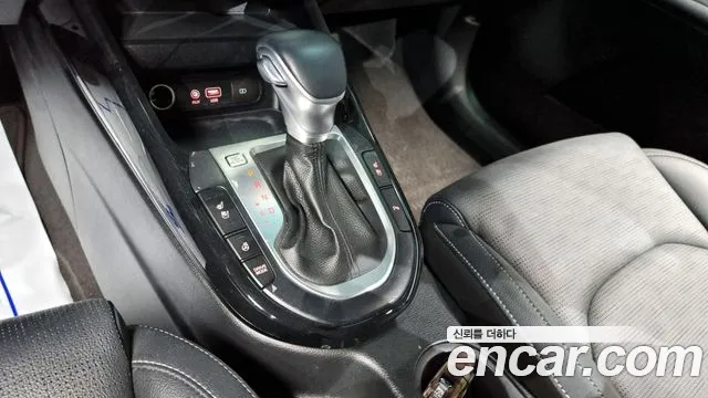 Kia Come New K3 id 2398652 из Кореи 19