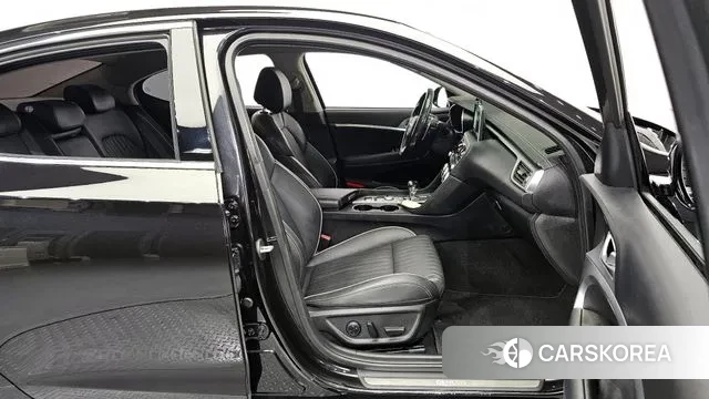 Genesis G70 id 3203468 из Кореи 19