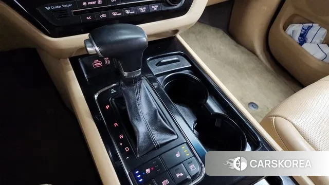 Kia All New Carnival id 3748702 из Кореи 19