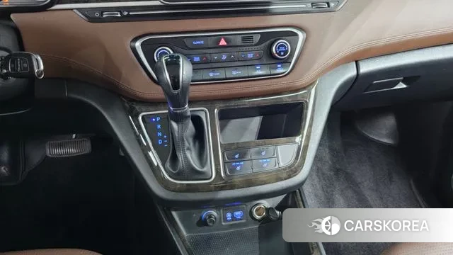 Hyundai The New Grand Starex id 2970838 из Кореи 19