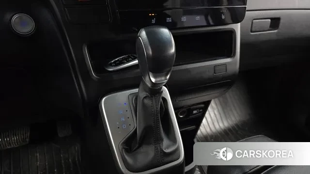 Hyundai Staria id 3508935 из Кореи 19