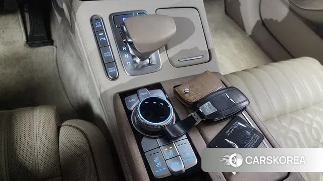 Genesis G90 id 2902478 из Кореи 19