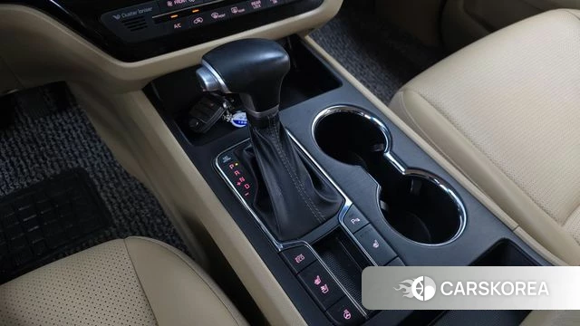Kia The New Carnival id 4930559 из Кореи 29