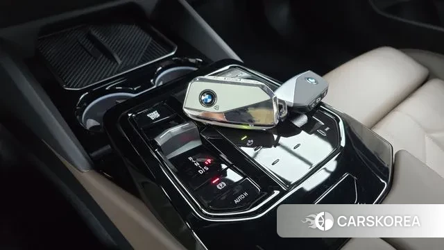 BMW 5 Series (G60) id 3410244 из Кореи 19