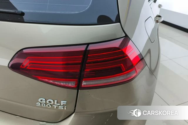 Volkswagen Golf id 4238056 из Китая 16